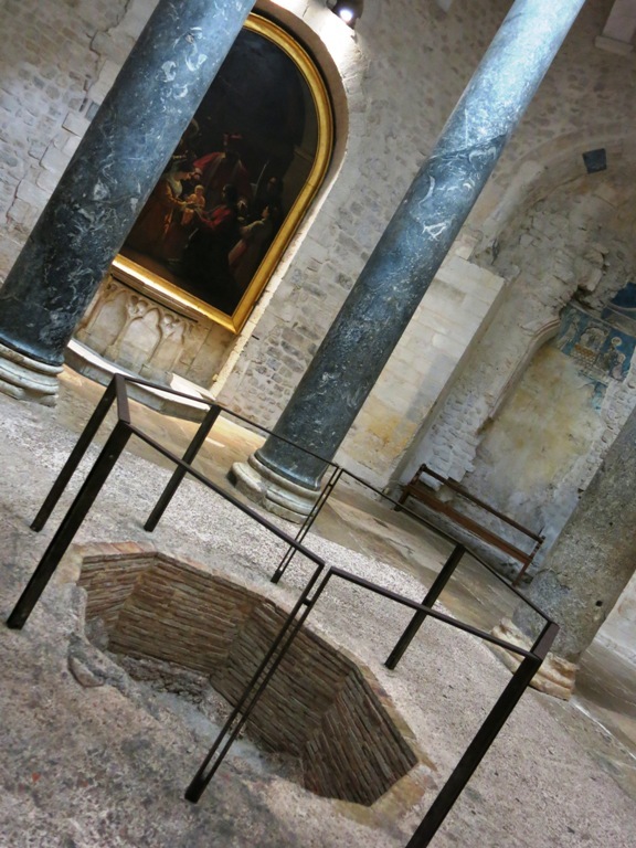 baptistère-cathedrale-aix